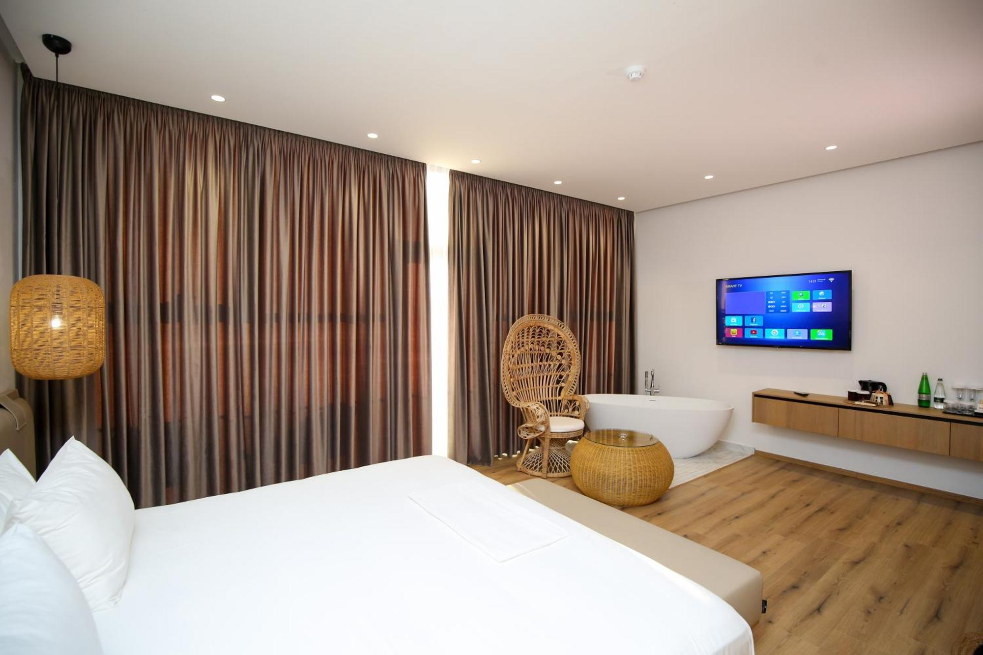 Oricon Coast Luxury Resort โอริคูม ภายนอก รูปภาพ